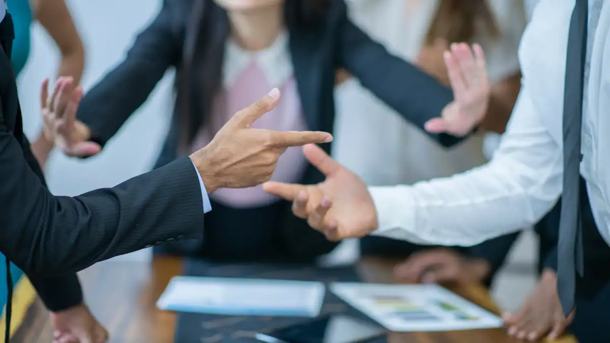 Benefits of Combining Mediation with Mental Health Awareness Poole